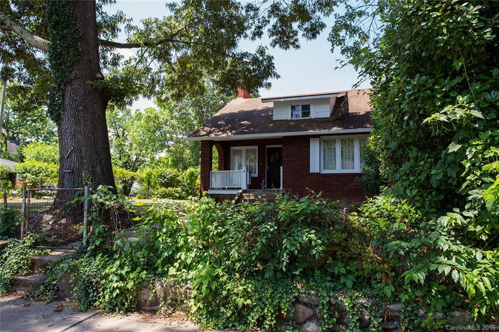 82 Pearson Drive Asheville NC 28801