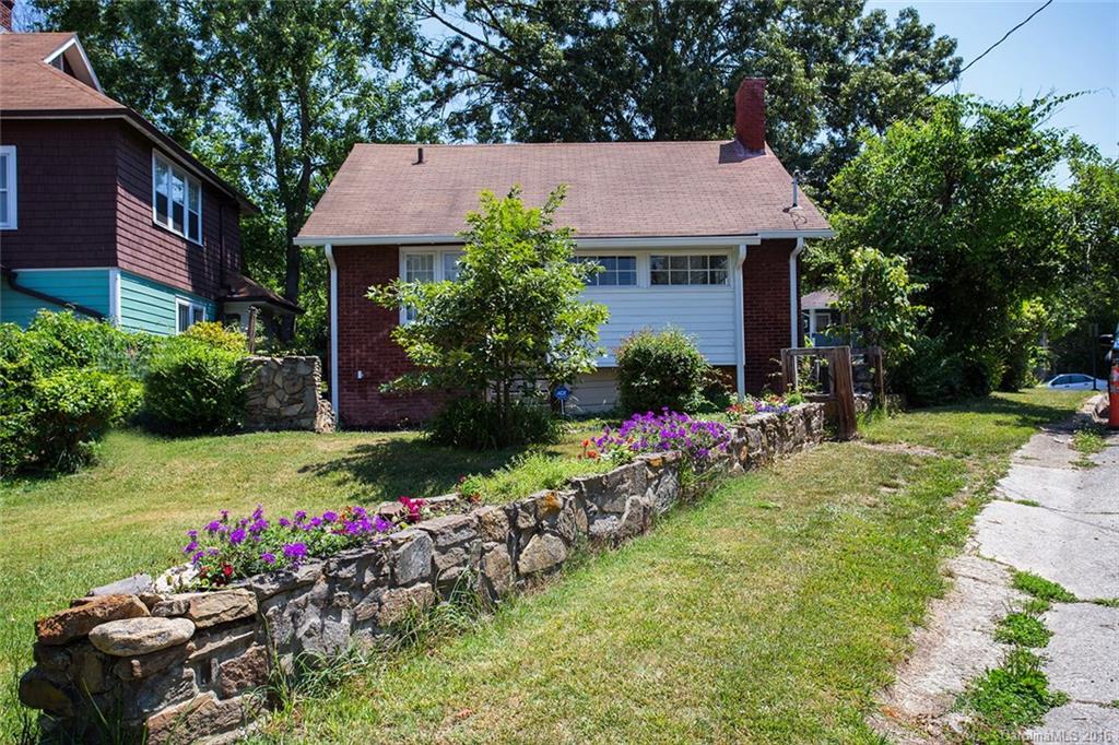 82 Pearson Drive Asheville NC 28801