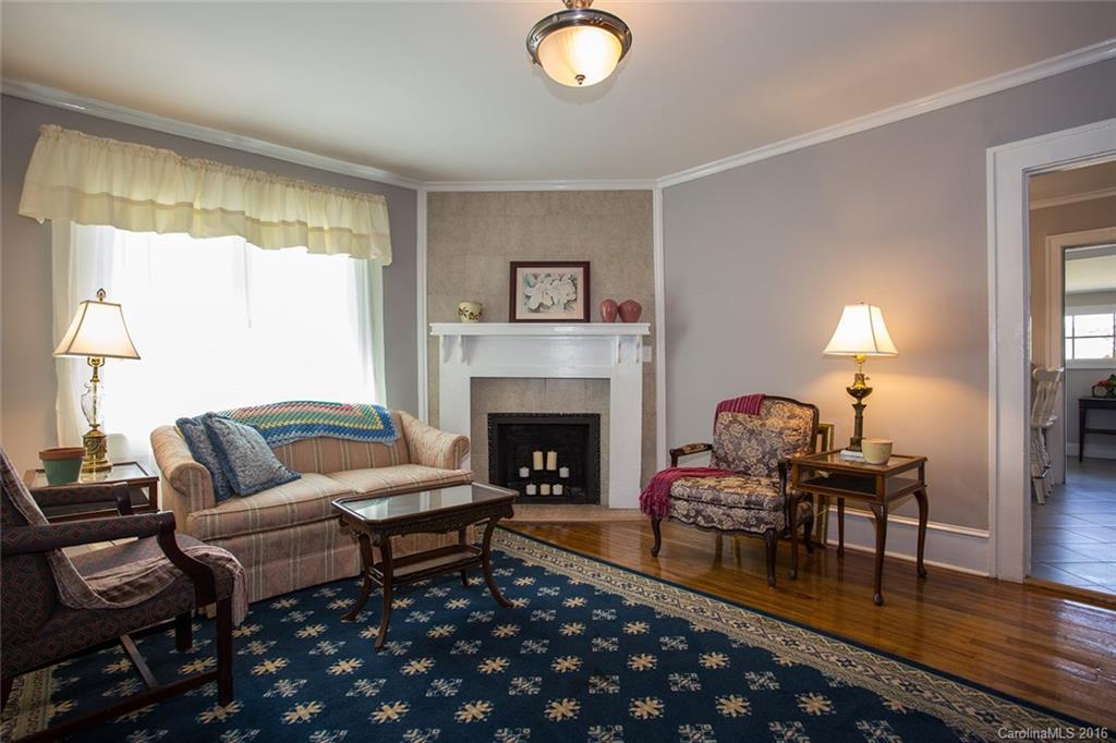82 Pearson Drive Asheville NC 28801