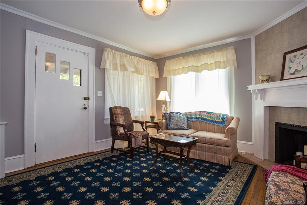 82 Pearson Drive Asheville NC 28801