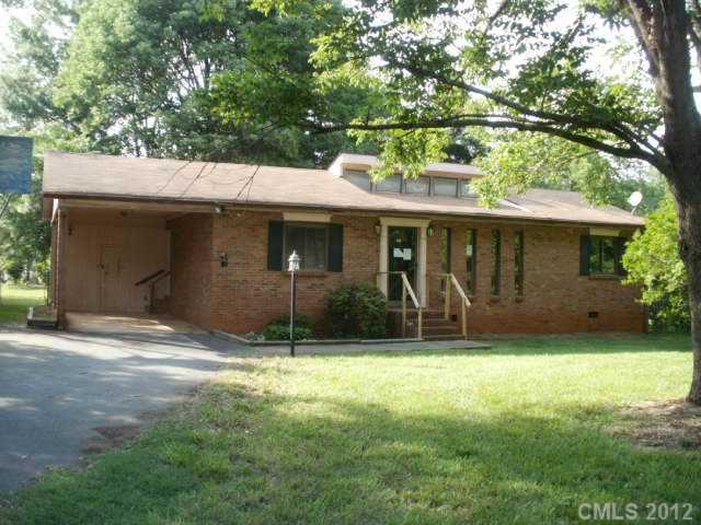 1709 Peachtree Road Charlotte NC 28216