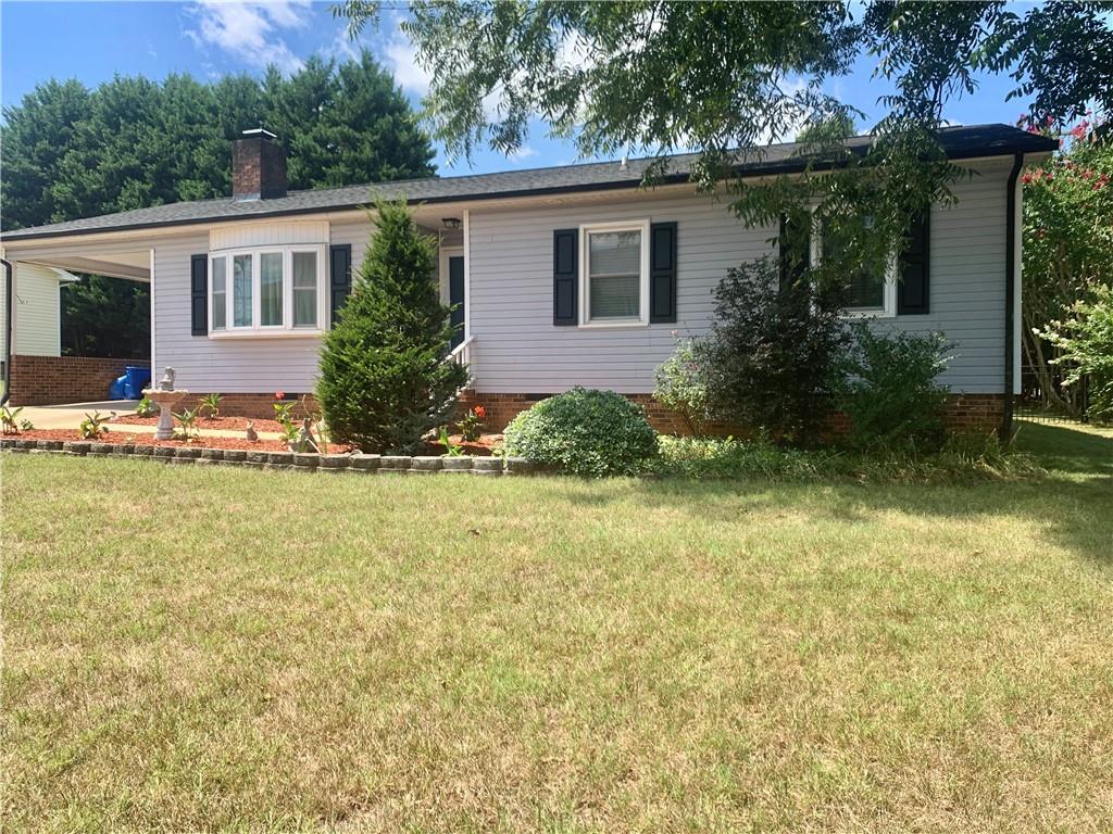 2645 2nd Street Ne Hickory NC 28601
