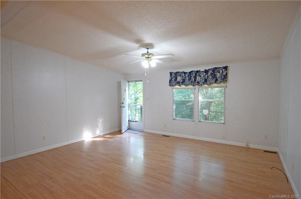 188 Hampton Ridge Drive Marion NC 28752