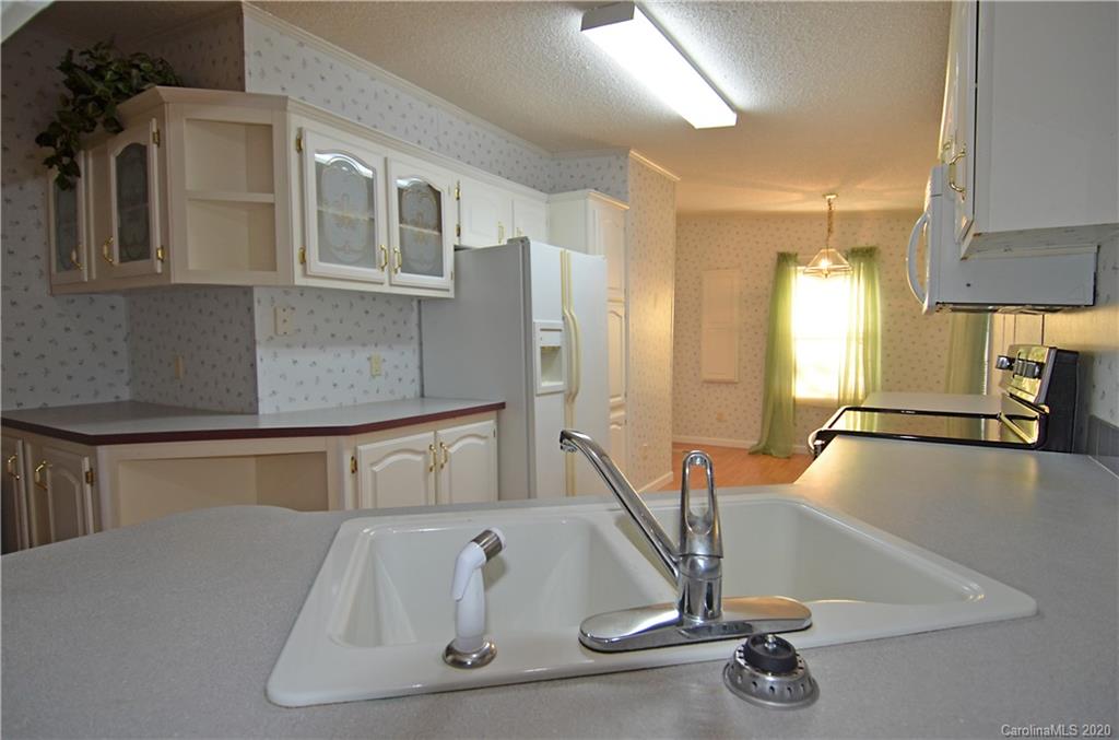 188 Hampton Ridge Drive Marion NC 28752