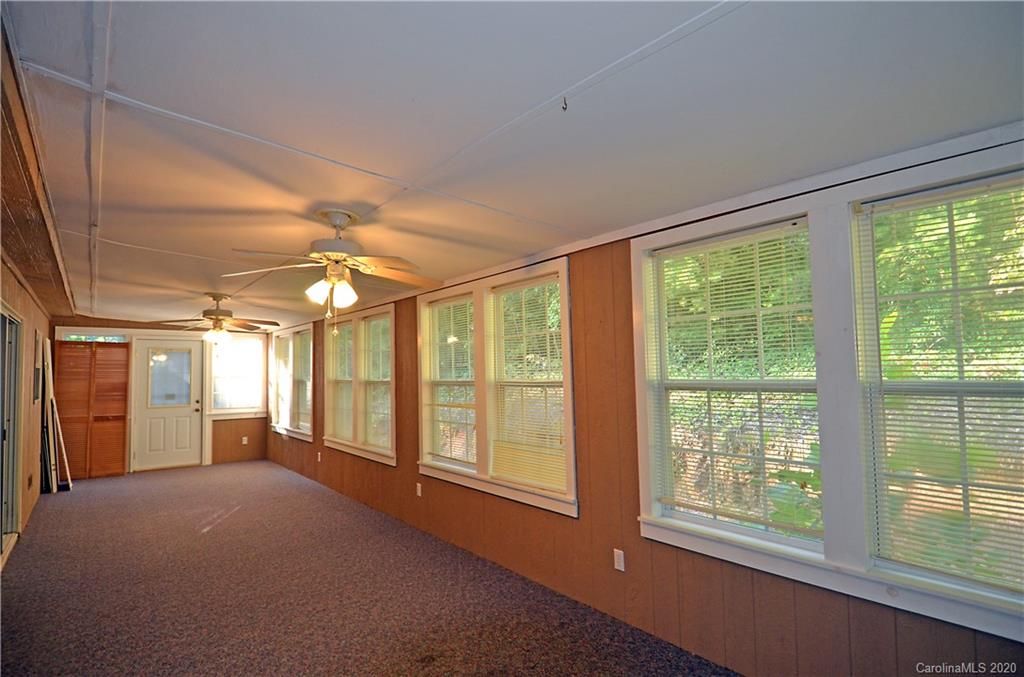188 Hampton Ridge Drive Marion NC 28752