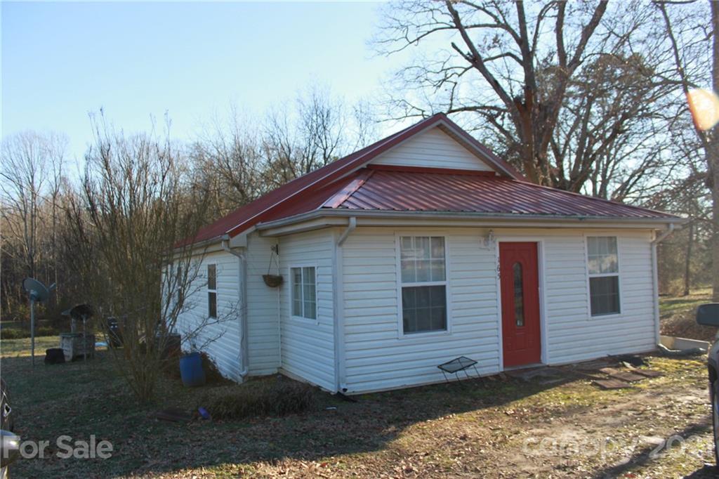 165 Hollywood Street Forest City NC 28043