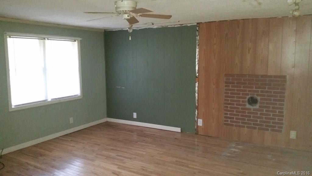 150 Hylton Hollow Road Marshall NC 28753