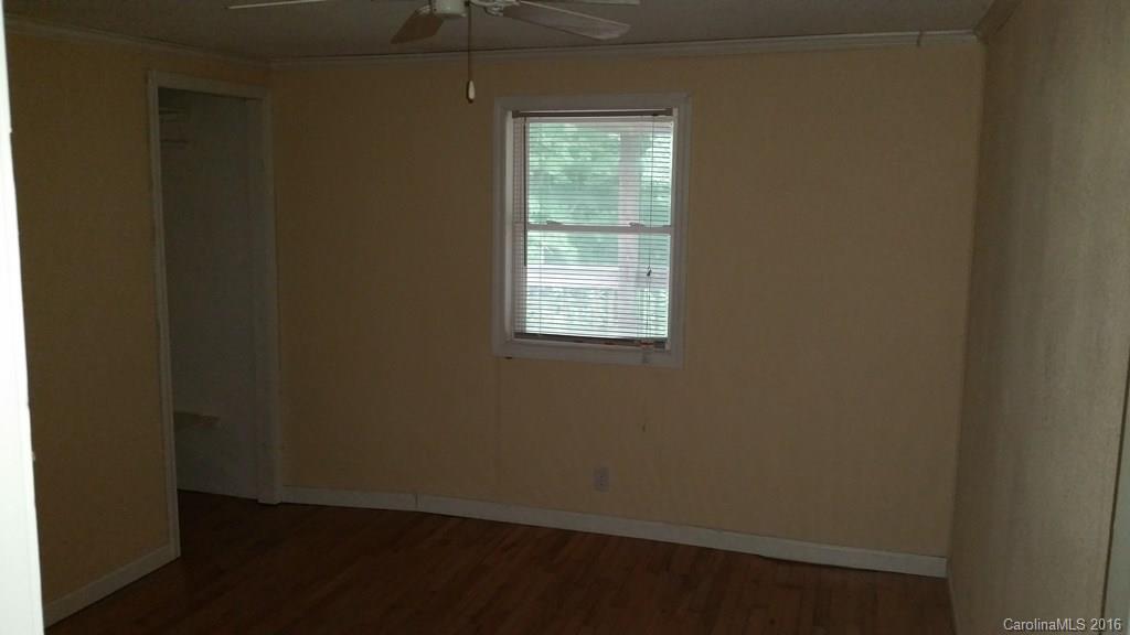 150 Hylton Hollow Road Marshall NC 28753
