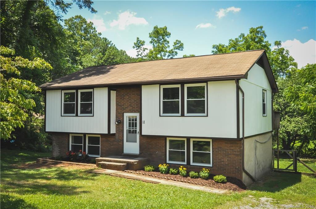 11 Oak Hill Lane Fairview NC 28730