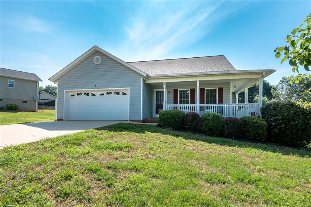 3720 Serenity Drive Hickory NC 28602