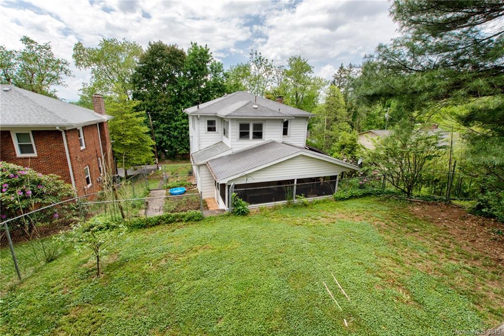 58 Crestmont Avenue Asheville NC 28806
