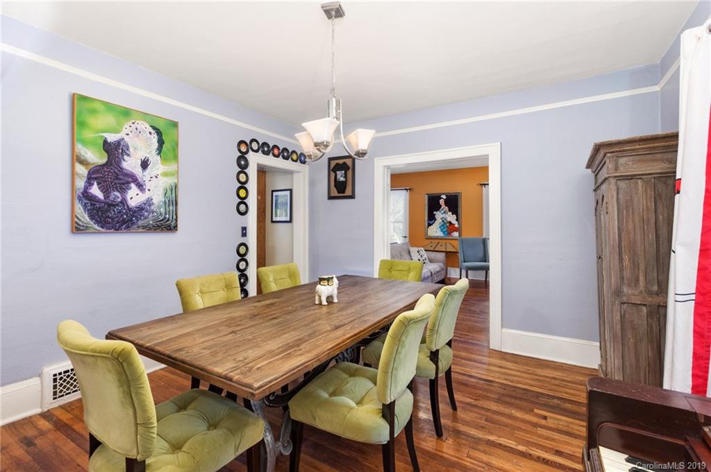 58 Crestmont Avenue Asheville NC 28806