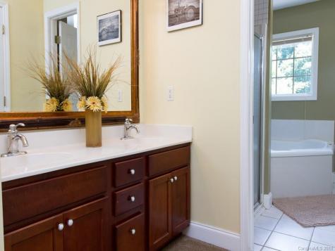 29 Flat Top Mountain Road Fairview NC 28730