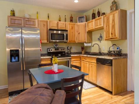 29 Flat Top Mountain Road Fairview NC 28730