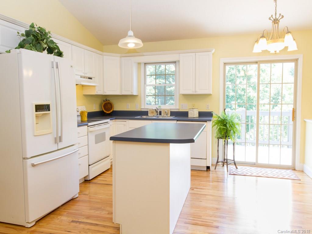 29 Flat Top Mountain Road Fairview NC 28730