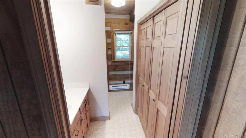 823 Clear Creek Road Burnsville NC 28714