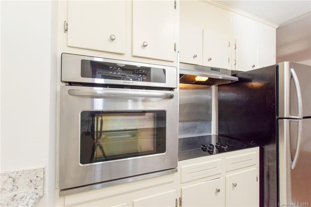109 Vance Crescent Extension Asheville NC 28806