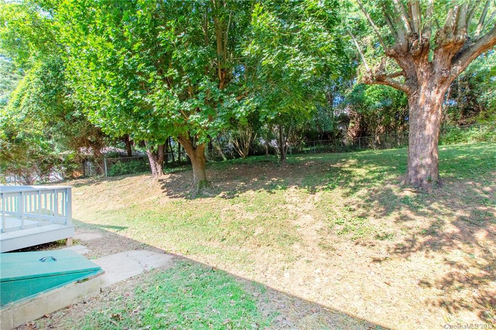 109 Vance Crescent Extension Asheville NC 28806