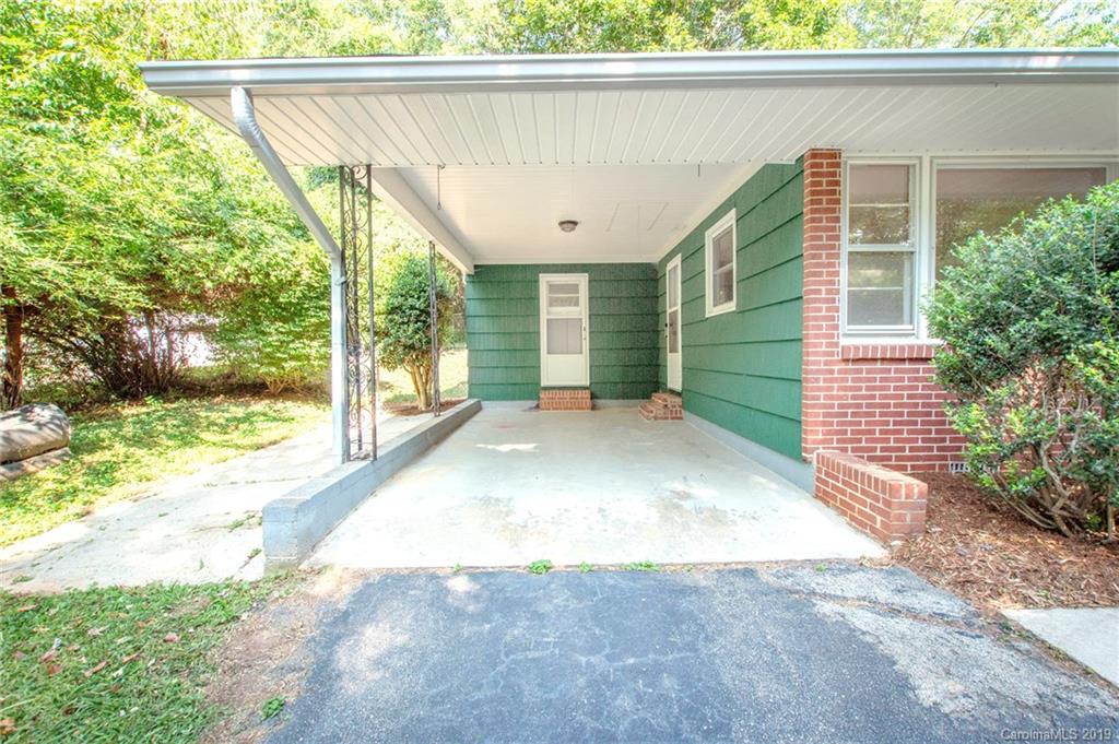 109 Vance Crescent Extension Asheville NC 28806