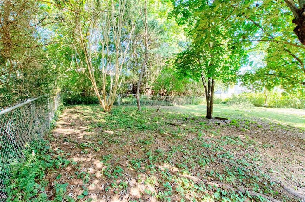 109 Vance Crescent Extension Asheville NC 28806