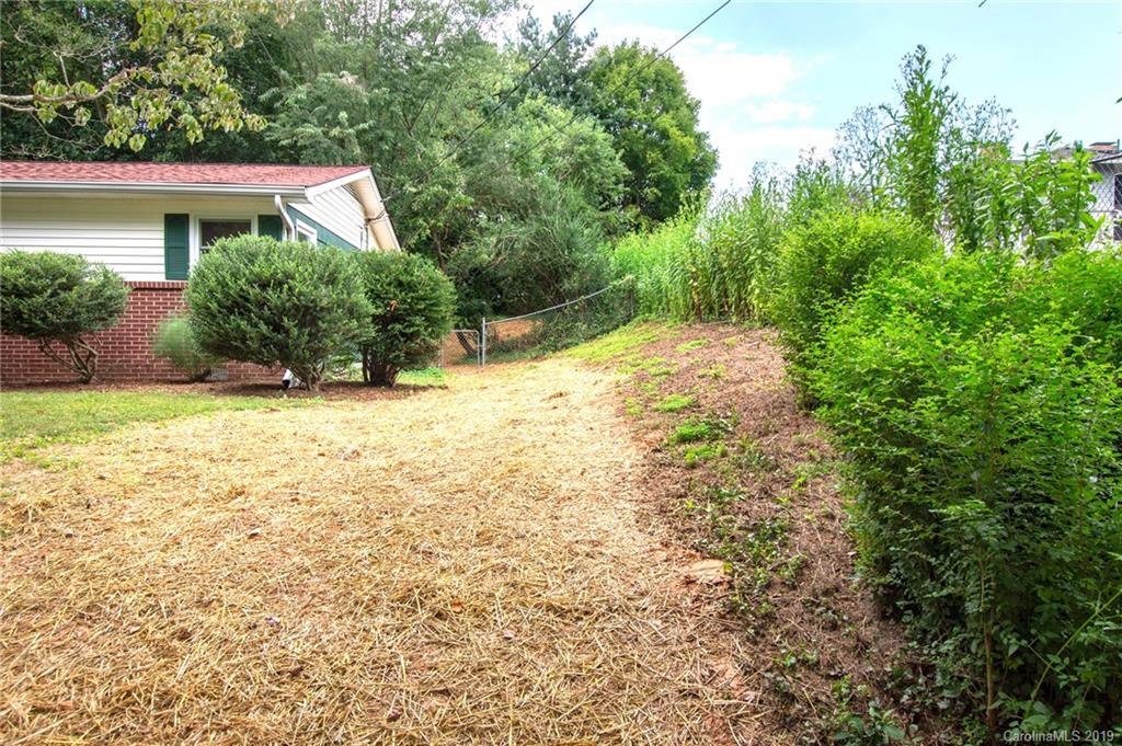 109 Vance Crescent Extension Asheville NC 28806