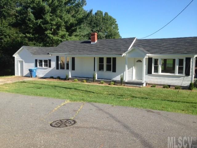 3042 1st Avenue NW Hickory NC 28601