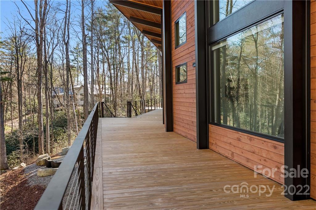 117 Wandering Oaks Way Asheville NC 28805