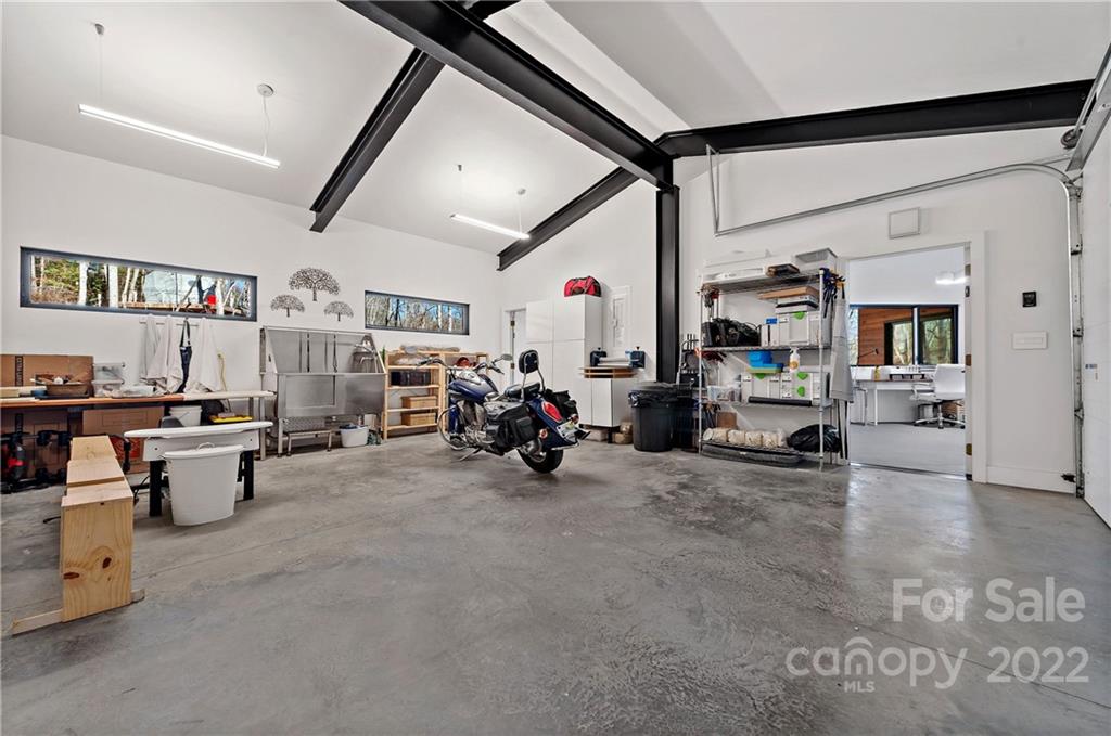 117 Wandering Oaks Way Asheville NC 28805