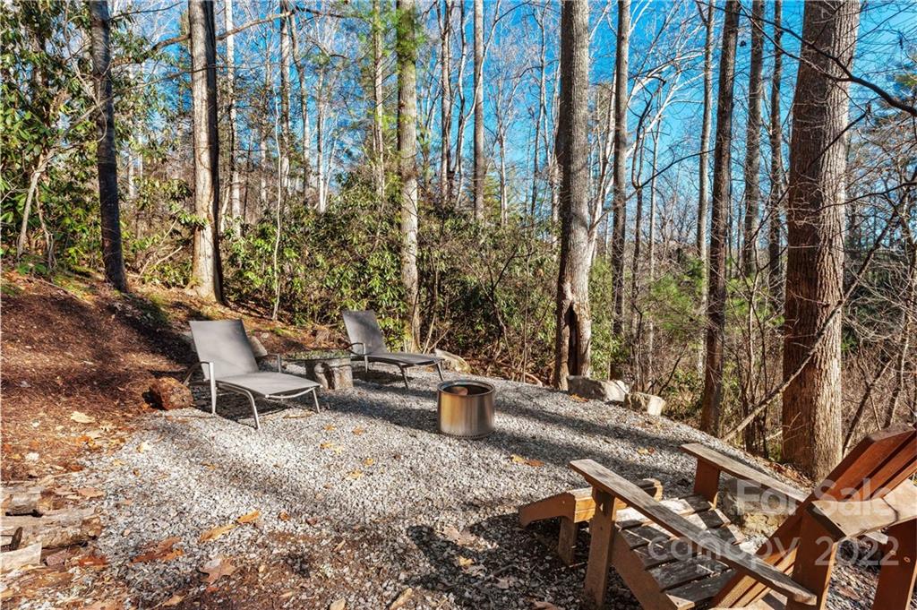 117 Wandering Oaks Way Asheville NC 28805