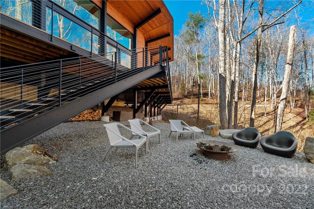 117 Wandering Oaks Way Asheville NC 28805