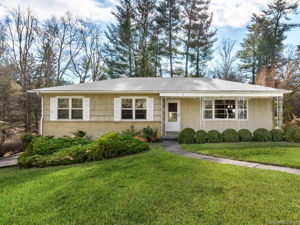 5 Deanwood Circle Asheville NC 28803