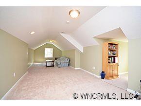 85 Great Oak Lane Fairview NC 28730