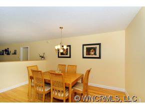 85 Great Oak Lane Fairview NC 28730