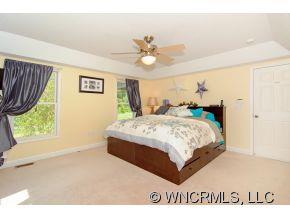 85 Great Oak Lane Fairview NC 28730