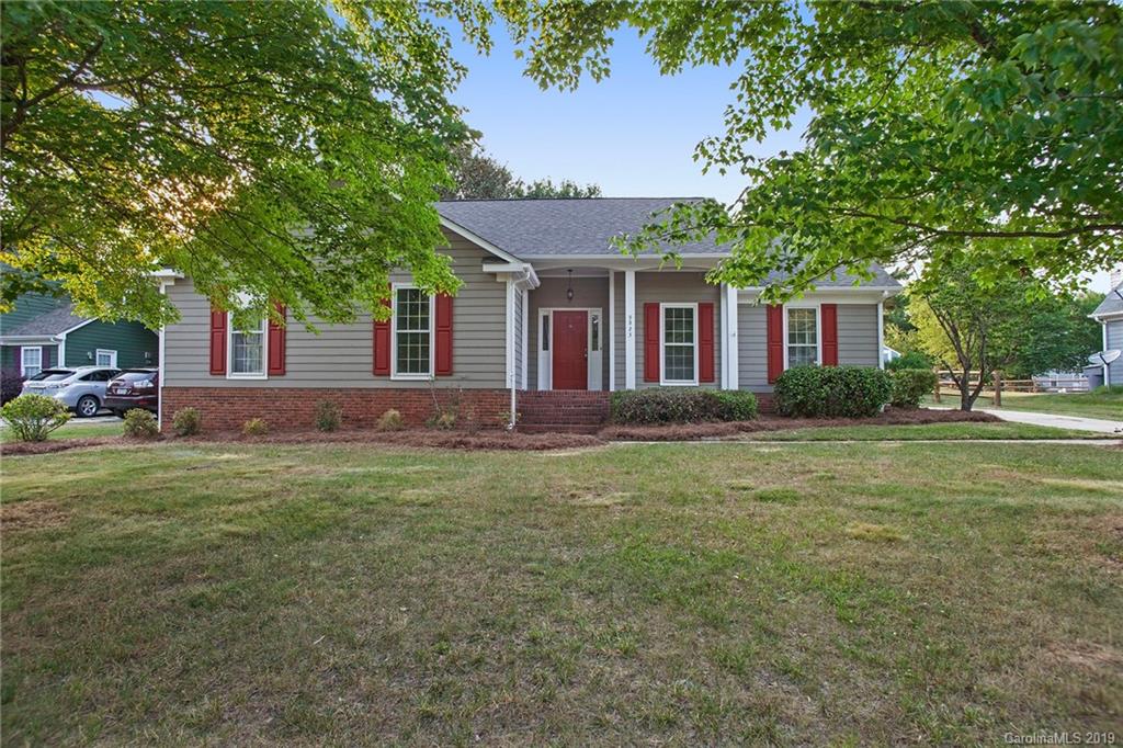 9823 Cooper Run Lane Charlotte NC 28269
