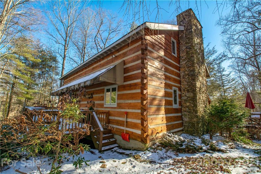 32 Fiddlers Cove Waynesville NC 28785