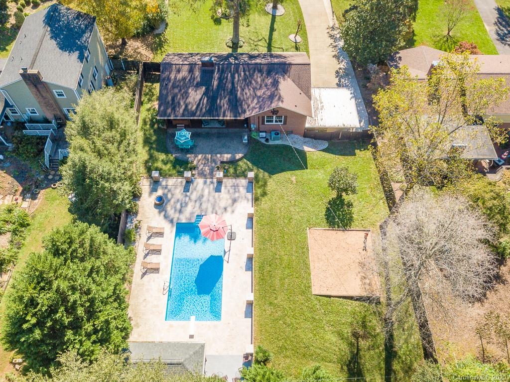 212 33rd Avenue Nw Hickory NC 28601