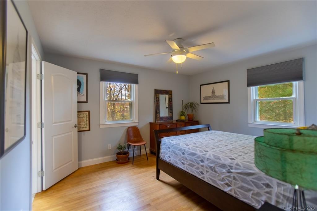 59 Robinwood Avenue Asheville NC 28806