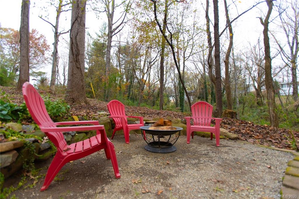 59 Robinwood Avenue Asheville NC 28806
