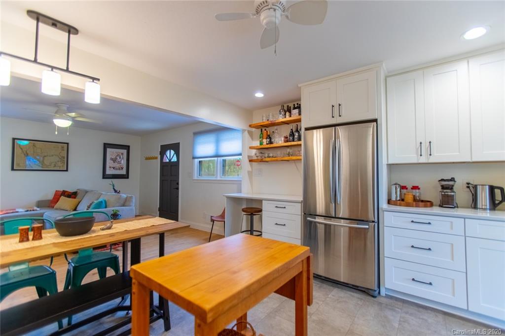 59 Robinwood Avenue Asheville NC 28806