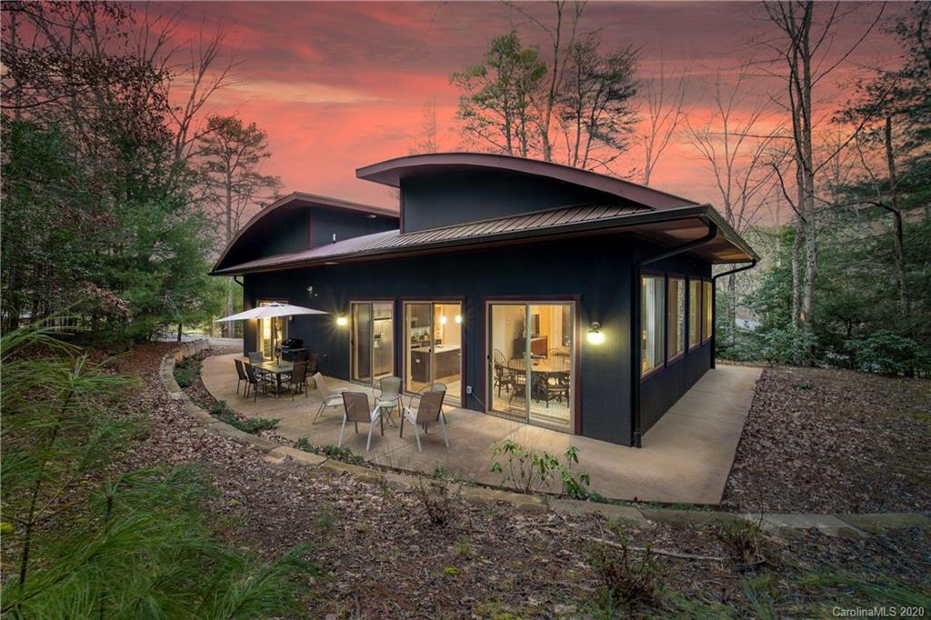 9 Donnybrook Court Asheville NC 28806