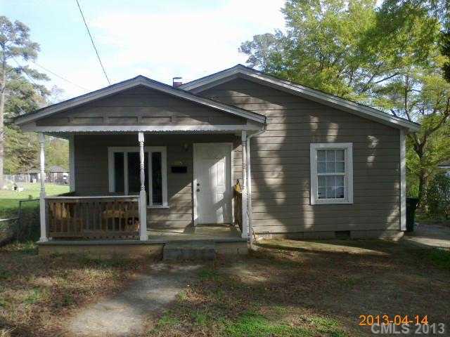 1915 Winget Street Gastonia NC 28052