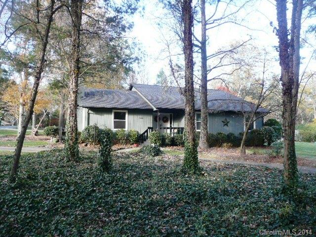 1501 Marlwood Circle Charlotte NC 28227