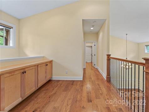 25 Croton Court Asheville NC 28803