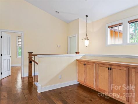 25 Croton Court Asheville NC 28803