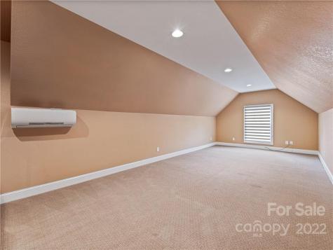 25 Croton Court Asheville NC 28803