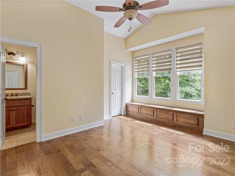 25 Croton Court Asheville NC 28803