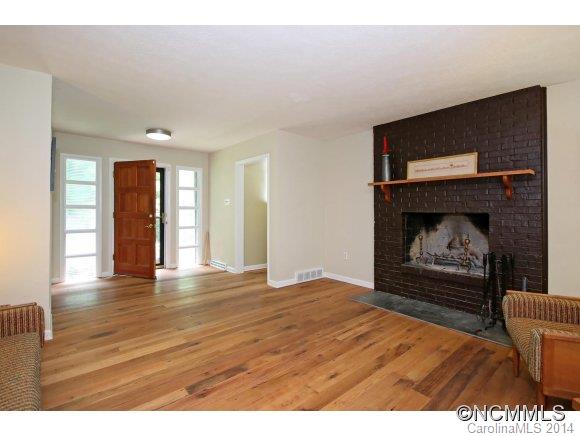 55 Cranesway Drive Asheville NC 28806