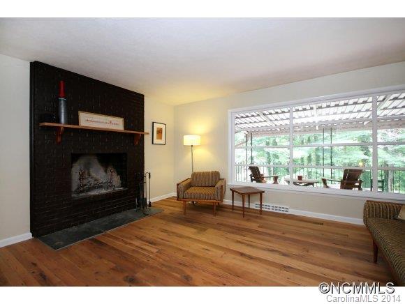 55 Cranesway Drive Asheville NC 28806