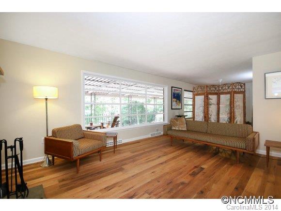 55 Cranesway Drive Asheville NC 28806